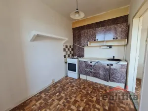 Prodej bytu 2+1, Opava - Kateřinky, Černá, 44 m2