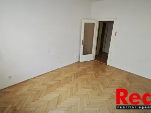 Pronájem bytu 1+1, Brno - Veveří, Čápkova, 42 m2