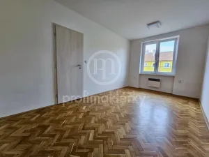 Pronájem bytu 2+kk, Moravský Krumlov, Husova, 52 m2