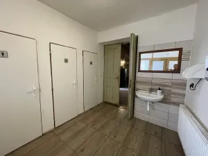 Prodej restaurace, Rakvice, Dolní, 400 m2