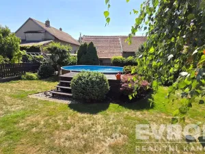 Prodej rodinného domu, Srch, Na Pašti, 240 m2