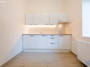 Pronájem bytu 1+kk, Praha - Libeň, Kurta Konráda, 25 m2