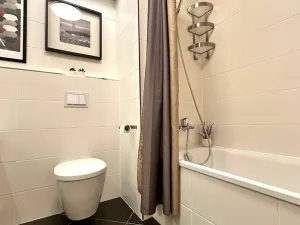 Pronájem bytu 1+kk, Praha - Dolní Měcholupy, Kardausova, 32 m2