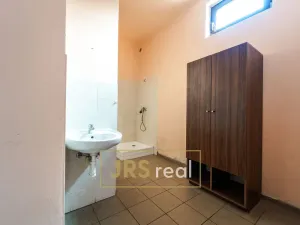 Prodej činžovního domu, Popice, 498 m2