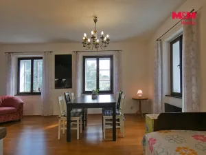 Prodej rodinného domu, Zákupy, Borská, 254 m2