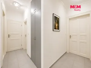 Prodej bytu 4+kk, Praha - Nové Město, Pod Slovany, 85 m2