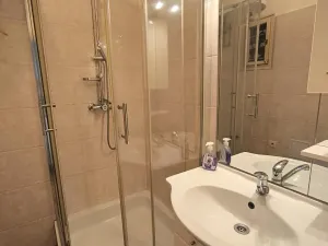Pronájem bytu 2+kk, Hradec Králové - Pražské Předměstí, Vocelova, 45 m2