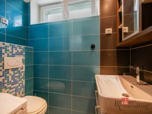 Prodej bytu 2+1, Tmaň, Sídliště, 49 m2