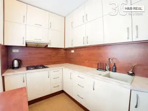 Prodej bytu 3+1, Vsetín, Stará cesta, 72 m2