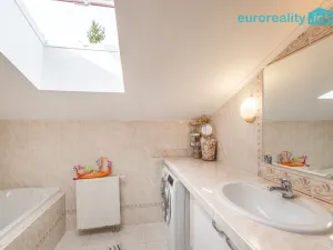 Prodej bytu 3+kk, Mariánské Lázně, Karlovarská, 113 m2