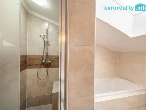 Prodej bytu 3+kk, Mariánské Lázně, Karlovarská, 113 m2