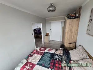 Pronájem bytu 3+1, Praha - Bohnice, Kusého, 68 m2