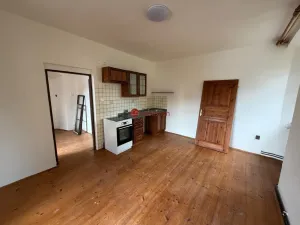 Pronájem bytu 1+kk, Jestřebí, 26 m2