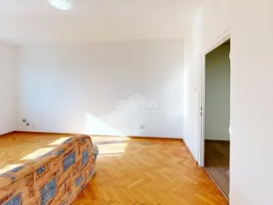 Pronájem bytu 2+1, Chomutov, Beethovenova, 53 m2