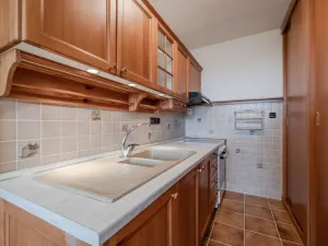 Pronájem bytu 3+1, Praha - Kobylisy, Chotovická, 83 m2