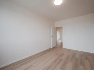 Pronájem bytu 3+1, Praha - Kobylisy, Chotovická, 83 m2