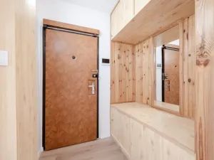 Pronájem bytu 3+1, Praha - Kobylisy, Chotovická, 83 m2