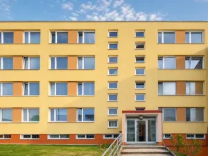 Pronájem bytu 3+1, Praha - Kobylisy, Chotovická, 83 m2