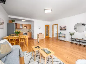 Prodej bytu 2+kk, Praha - Dolní Chabry, Spořická, 59 m2