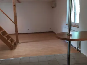 Pronájem bytu 2+kk, Horní Benešov, Národní třída, 74 m2