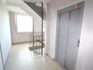 Prodej bytu 2+kk, Praha - Záběhlice, Dunická, 45 m2