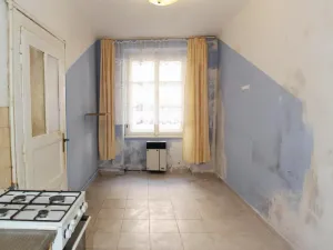 Prodej bytu 2+kk, Praha - Žižkov, Žerotínova, 33 m2