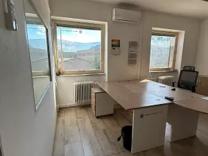 Pronájem kanceláře, Znojmo, Dobšická, 150 m2