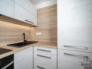 Pronájem bytu 1+1, Ostrava - Poruba, Marty Krásové, 38 m2