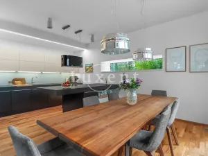 Prodej vily, Průhonice, Františka Landovského, 660 m2