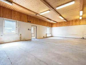 Pronájem skladu, Tetčice, 175 m2