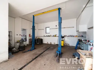 Prodej komerční nemovitosti, Vrchlabí, Pražská, 1279 m2