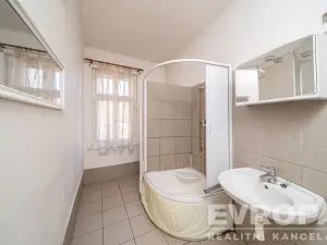 Prodej komerční nemovitosti, Vrchlabí, Pražská, 1279 m2