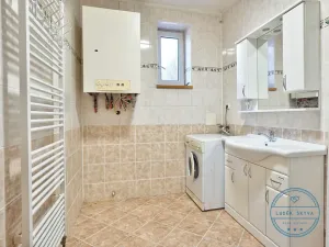 Prodej rodinného domu, Velké Bílovice, Morávky, 245 m2