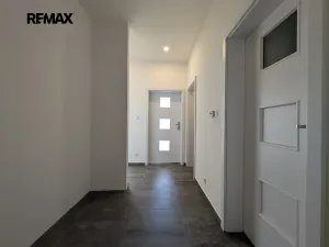 Pronájem bytu 2+1, Praha - Vršovice, Na louži, 65 m2