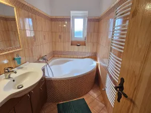 Prodej rodinného domu, Buková, 148 m2