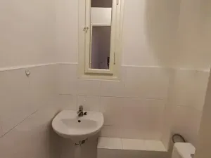 Pronájem bytu 1+kk, Praha - Žižkov, Ambrožova, 23 m2