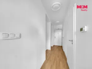 Pronájem bytu 2+kk, Moravany, 9. května, 56 m2