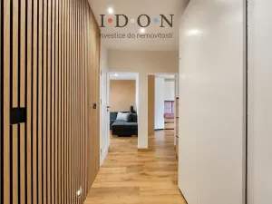 Prodej bytu 2+1, Karviná, tř. Těreškovové, 52 m2