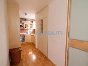 Pronájem bytu 2+kk, Praha - Prosek, Litoměřická, 50 m2