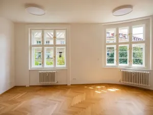 Pronájem bytu 3+kk, Praha - Bubeneč, Na hutích, 83 m2