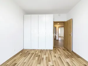 Pronájem bytu 4+kk, Praha - Uhříněves, Ke kříži, 76 m2