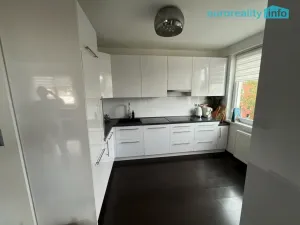 Prodej bytu 3+kk, Mariánské Lázně, Plzeňská, 2310 m2
