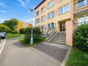 Prodej bytu 2+kk, Praha - Lhotka, Zálesí, 45 m2