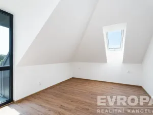 Pronájem bytu 2+kk, Dolní Branná, 52 m2