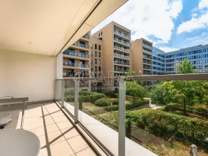 Pronájem bytu 3+kk, Praha - Karlín, Za Karlínským přístavem, 93 m2