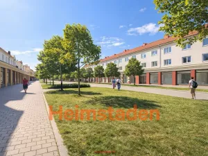 Pronájem kanceláře, Karviná - Nové Město, nám. Budovatelů, 77 m2