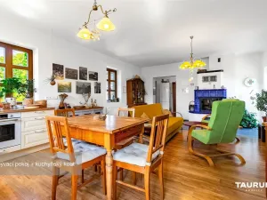 Prodej rodinného domu, Poděvousy, 97 m2
