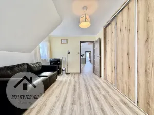 Prodej rodinného domu, Bělá pod Bezdězem, Radechovská, 240 m2
