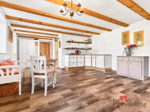 Prodej rodinného domu, Libá, 228 m2