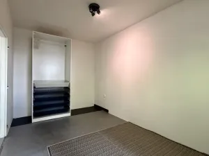 Pronájem bytu 3+kk, Praha - Klánovice, Divecká, 100 m2